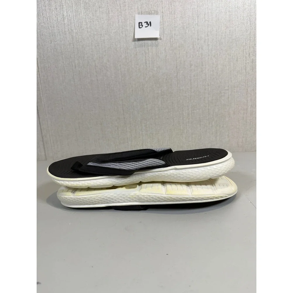 Harssdanzar men flip flop breathable mesh straps, and lightweight EVA soles sz 9